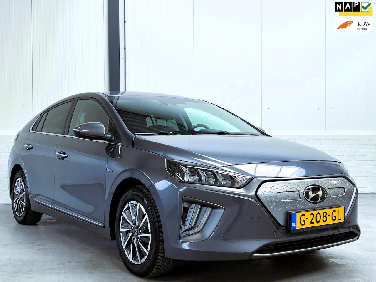 Hyundai IONIQ - Premium EV 38 kWh SoH 96% - AutoWereld.nl
