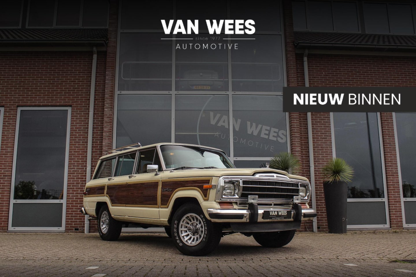 Jeep Wagoneer - 5.9 V8 Limited Wagon | Origineel | 1979 | Dakraam | Jensen Audio | Elektr stoelen | Mistla - AutoWereld.nl
