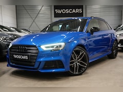 Audi A3 Sportback - 1.5 TFSI 3x S Line * Virtual - 19" - Keyless - App - Sound - Zwart optiek