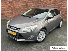 Ford Focus - 1.6 Titanium/ Distr. Riem VV./ Keyless/ PDC/ Navi/ Trekhaak