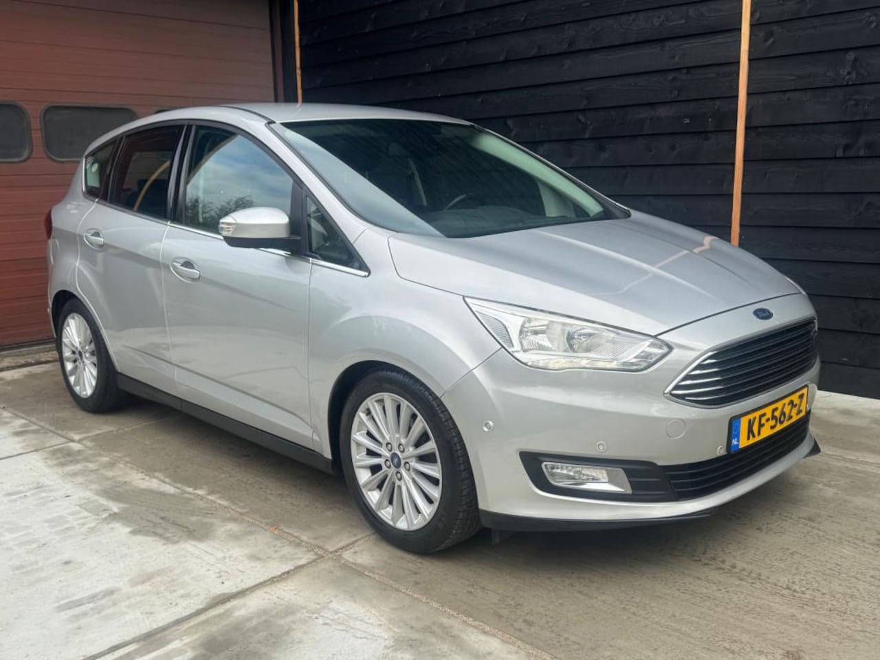 Ford C-Max - 1.0 Titanium NW DB RIEM NW APK TREKHAAK - AutoWereld.nl