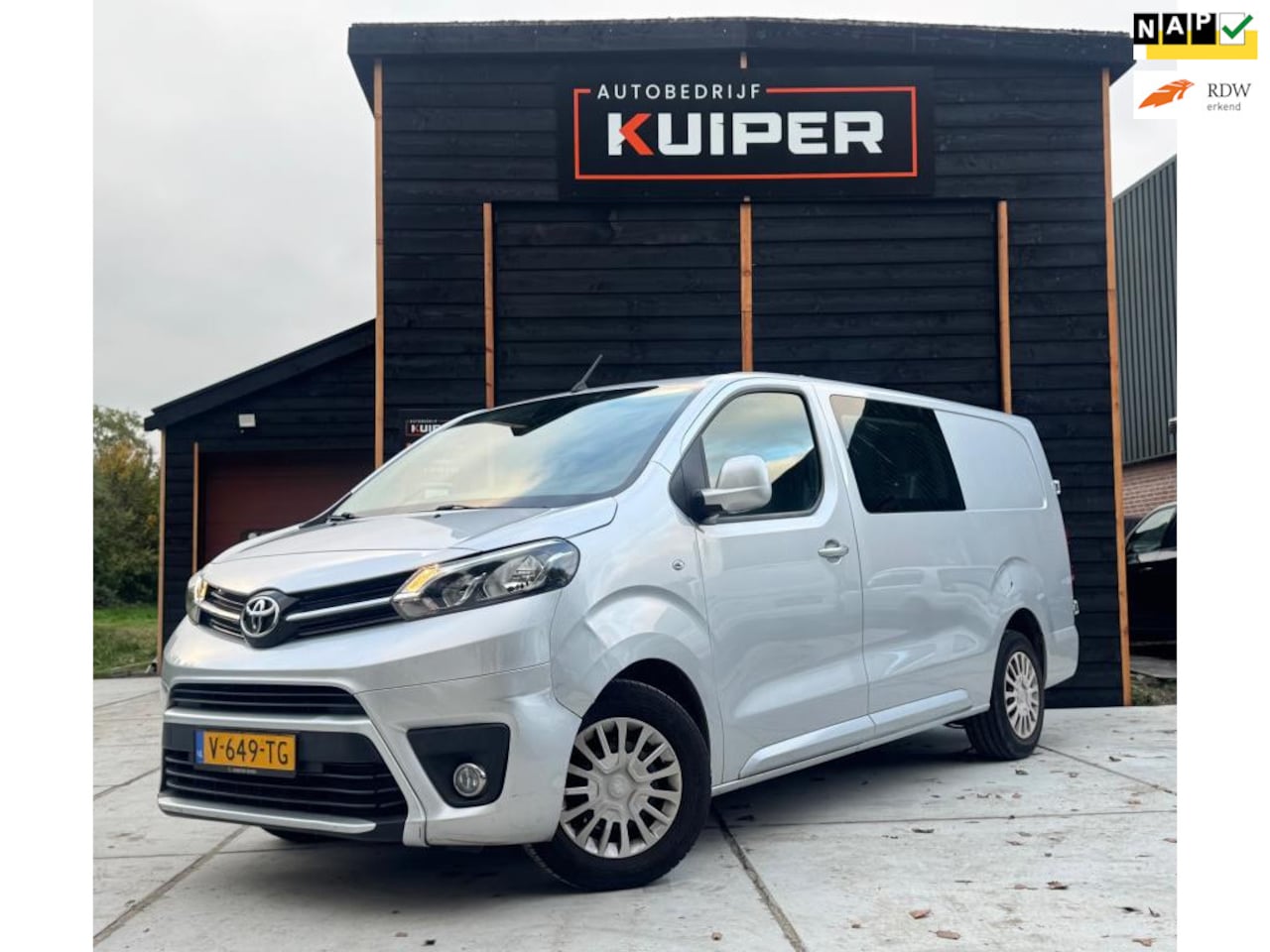 Toyota PROACE Long Worker - 2.0 D-4D Professional 2.0 D-4D Professional - AutoWereld.nl