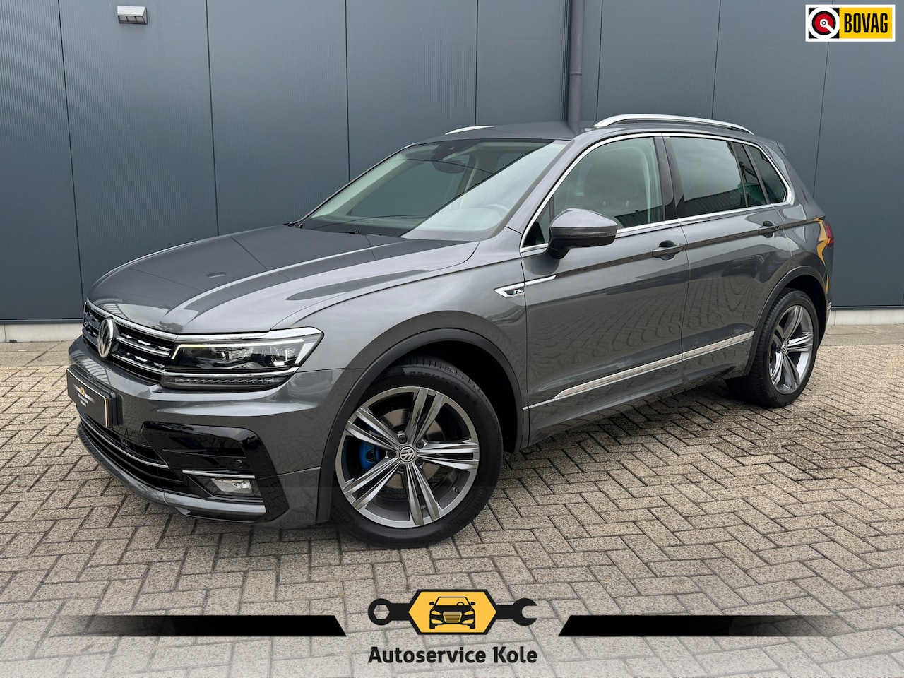 Volkswagen Tiguan - 1.4 TSI Automaat R-Line * Led Plus * Camera * Stoelverwarming * Adaptieve Cruise Control * - AutoWereld.nl