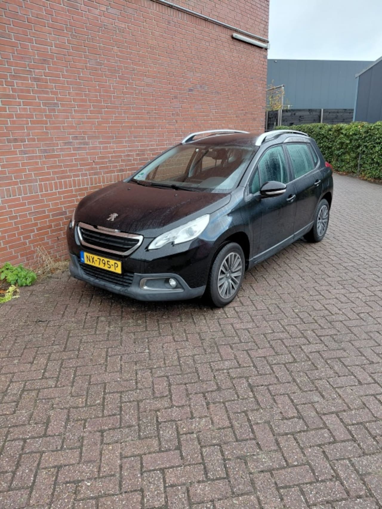 Peugeot 2008 - 1.2 PureTech Active 1.2 PureTech Active - AutoWereld.nl
