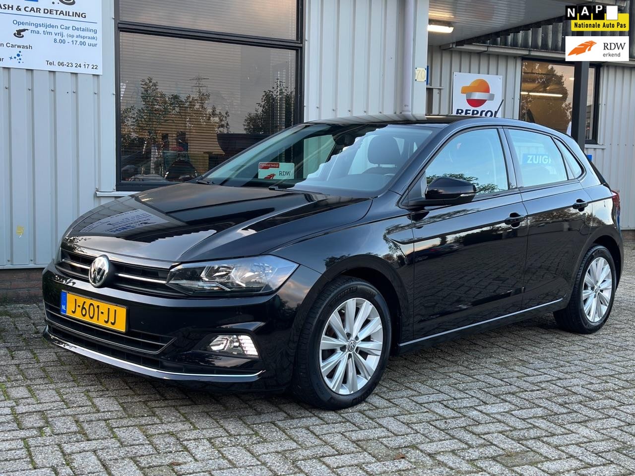 Volkswagen Polo - 95pk TSI Highline|1E EIG|LED|NAVI|CARPLAY|ADAPT. CRUISE|CLIMA|NAP|LM - AutoWereld.nl