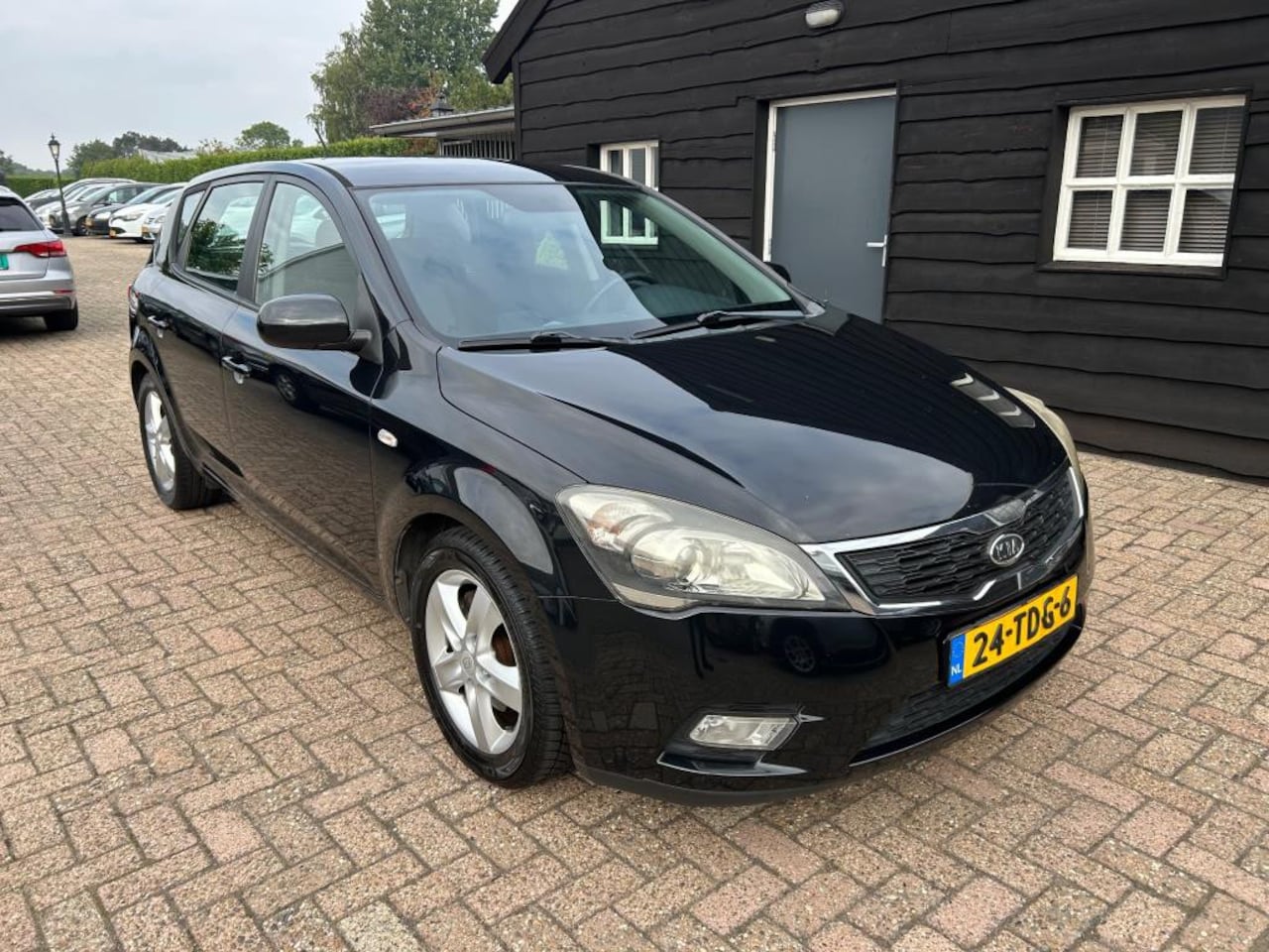 Kia Cee'd - 1.4 CVVT X-tra 1.4 CVVT X-tra - AutoWereld.nl