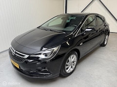 Opel Astra - 1.4 Innovation