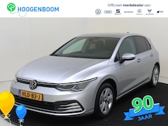 Volkswagen Golf - 1.5 eTSI Life | Achteruitrijcamera | Stoel- en stuurwielverwarming | Adaptieve cruise cont