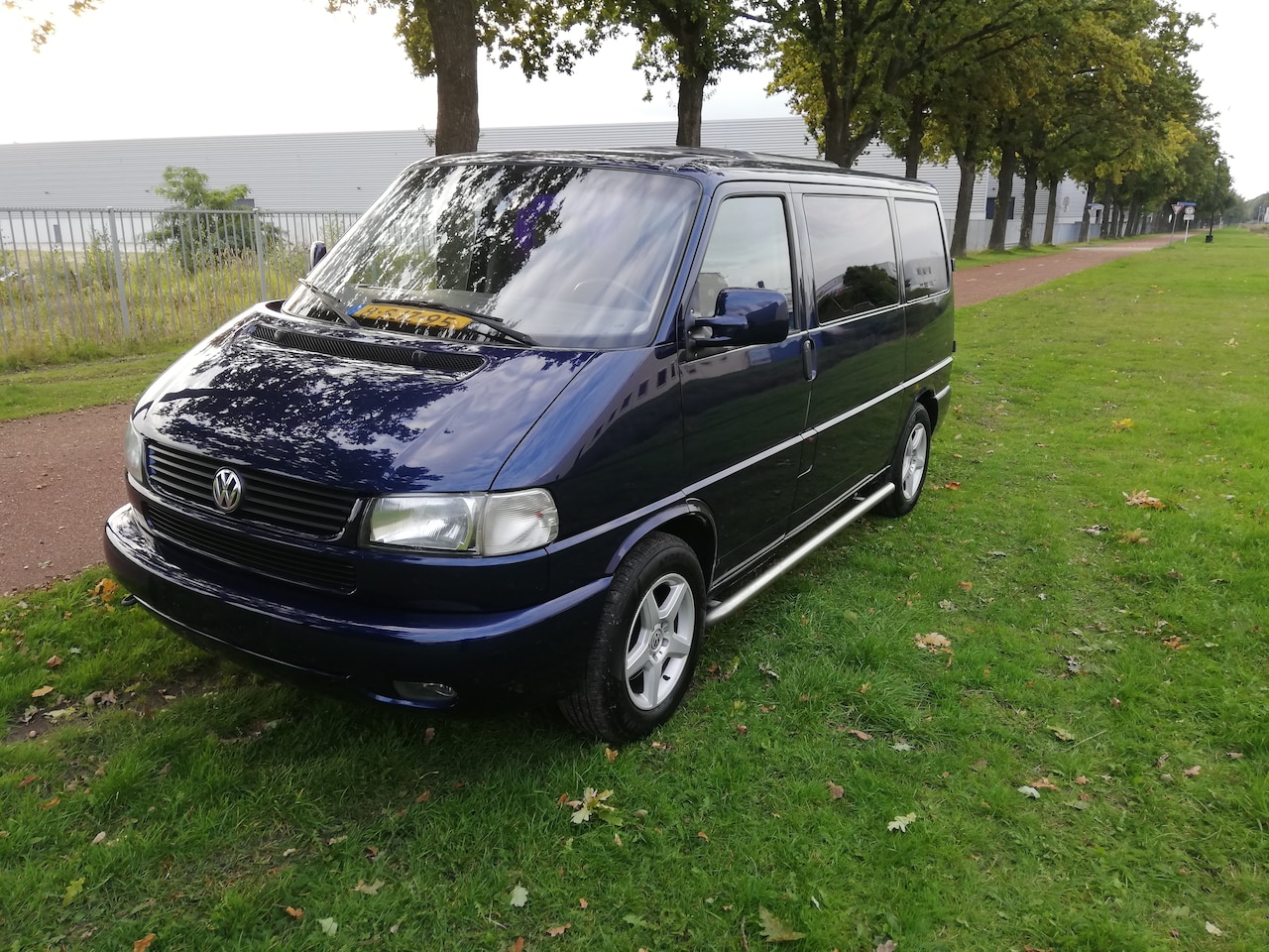 VOLKSWAGEN CARAVELLE TDI 111 KW D.C.