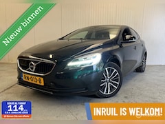 Volvo V40 - 2.0 D2 Momentum / ACC/ BLIS / PDC /