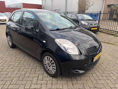 Toyota Yaris - 1.3 VVTi Sol Airco