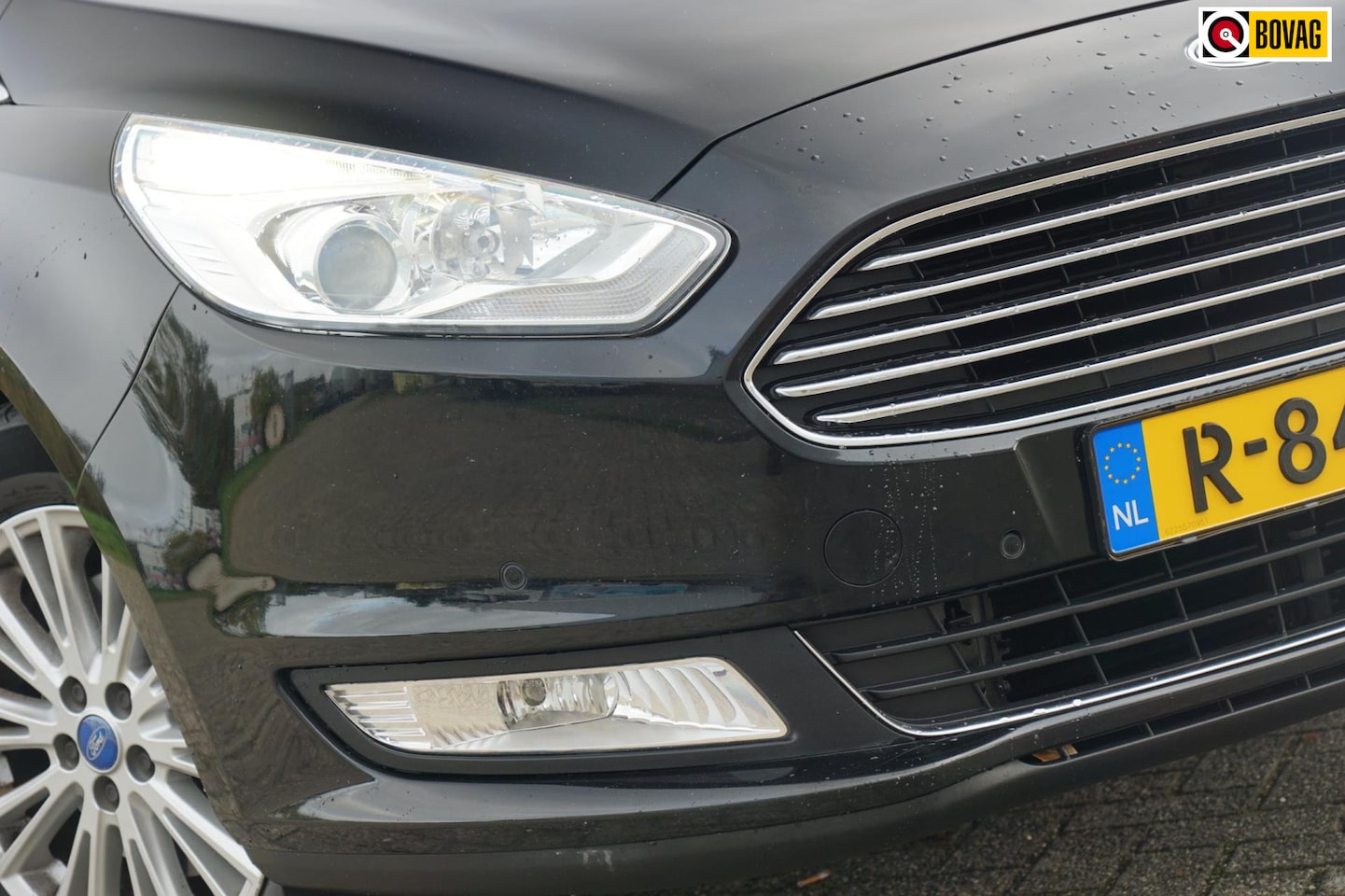 Ford Galaxy - 1.5 Titanium - Panther Black - 7 zitter - Winterpakket - AutoWereld.nl