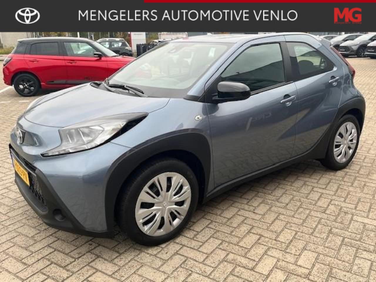 Toyota Aygo X - 1.0 VVT-i MT Play BTWauto | Carplay/AndroidAuto - AutoWereld.nl