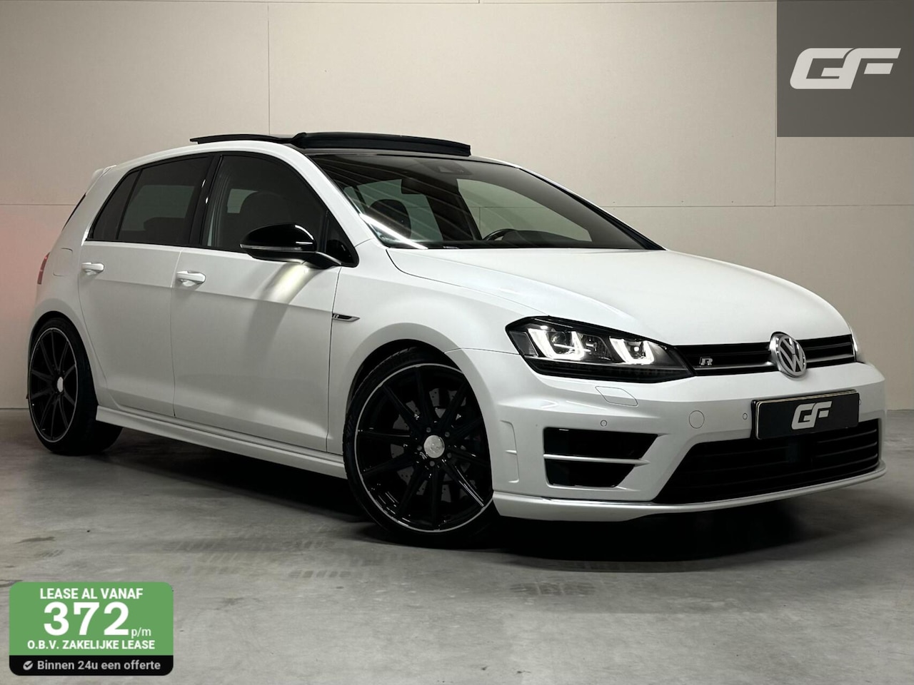 Volkswagen Golf - 2.0 TSI R 4Motion Pano Virtual Miltek Leer Carplay - AutoWereld.nl