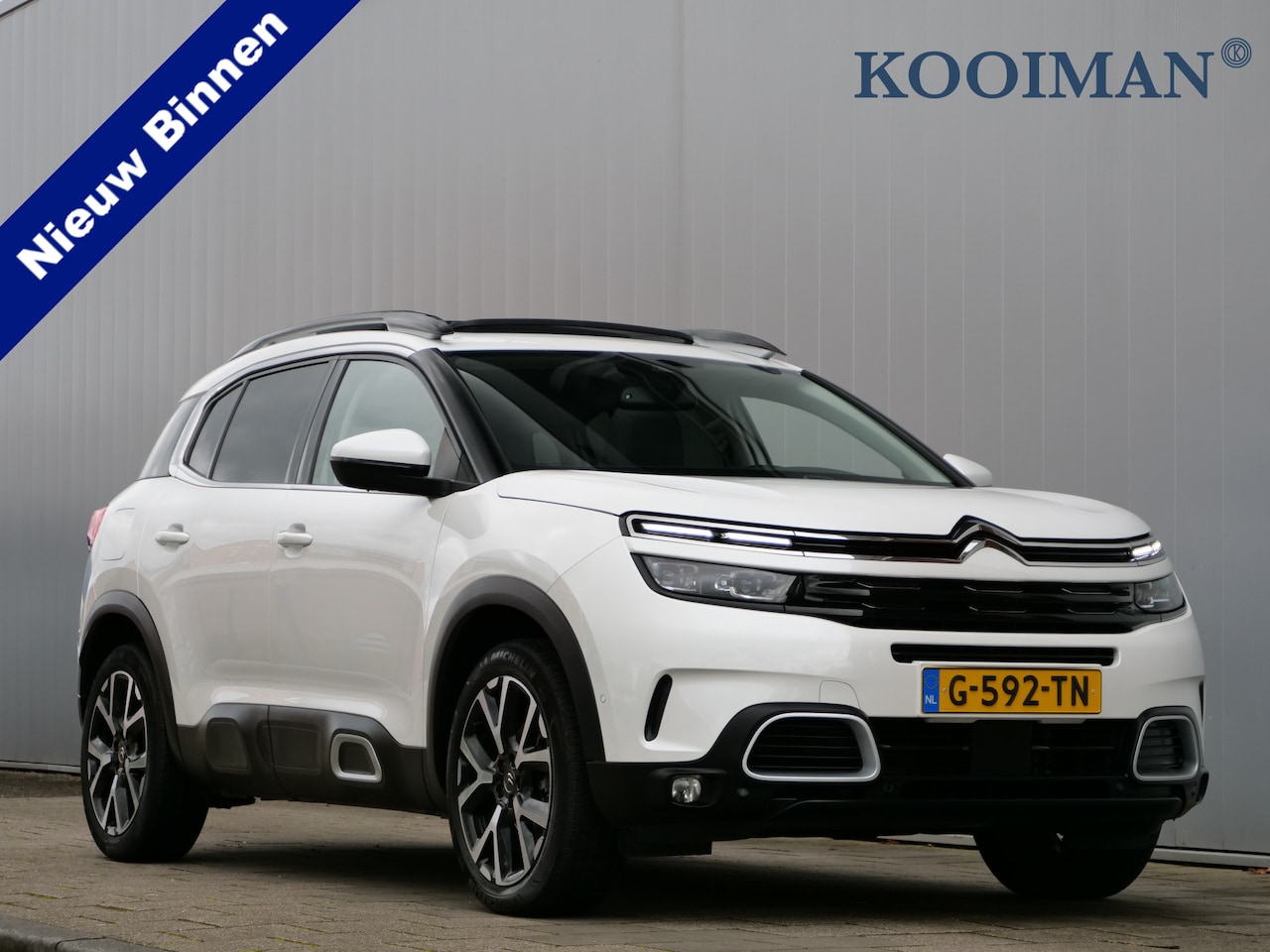 Citroën C5 Aircross - 1.2 PureTech 130pk Shine LED / Camera / Navigatie / Trekhaak - AutoWereld.nl