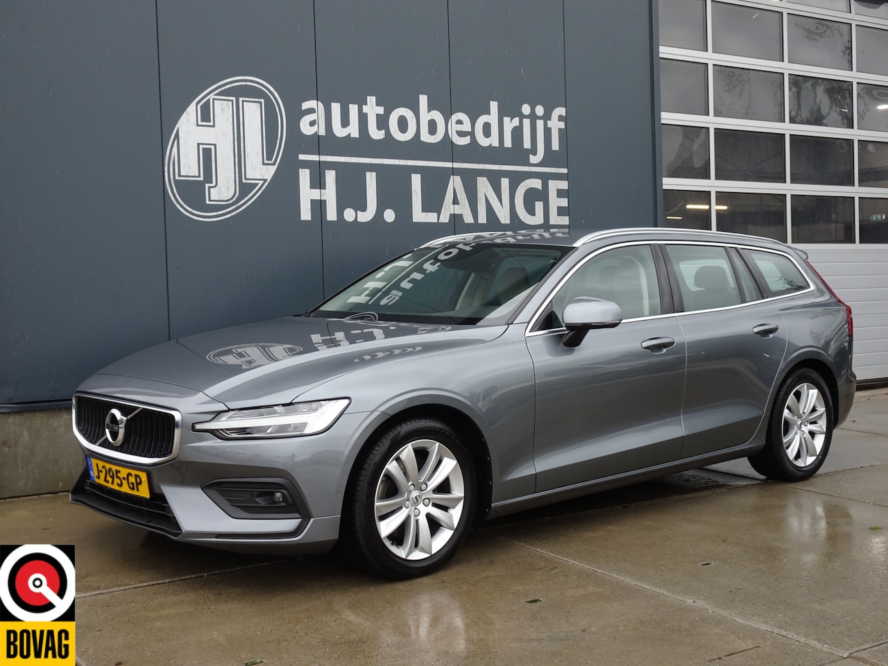 Volvo V60 - 2.0 B3 Business Pro 2.0 B3 Business Pro - AutoWereld.nl