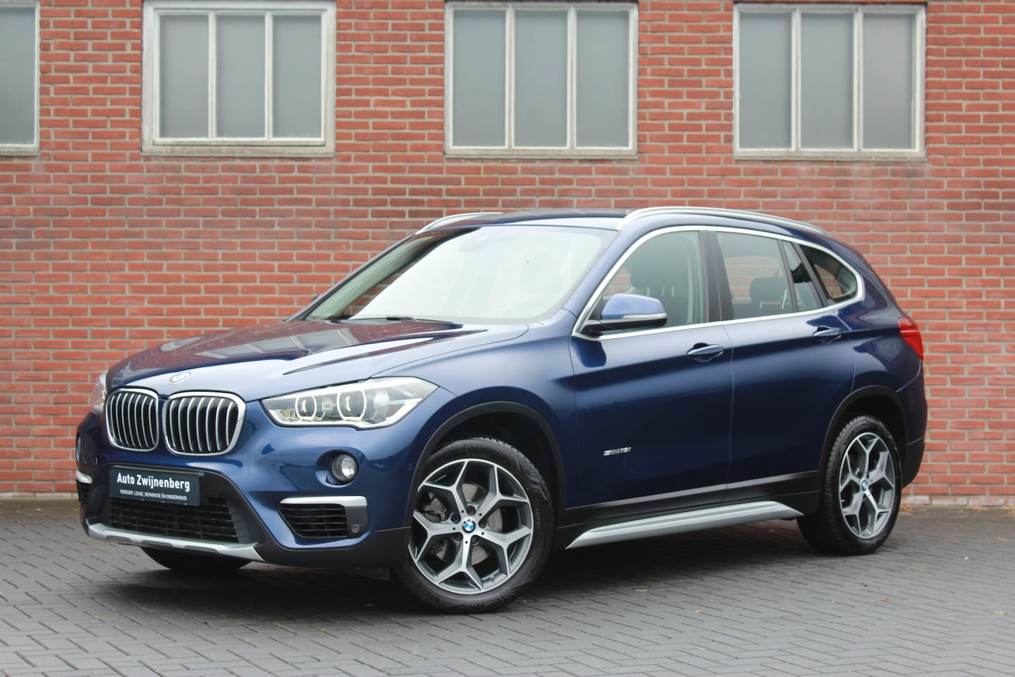 BMW X1 - sDrive18i | Stoelver | Aut | Cruise | - AutoWereld.nl