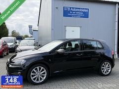 Volkswagen Golf - 1.4 TSI Business Edition, Navi, Netjes