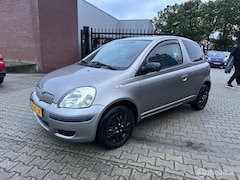 Toyota Yaris - 1.0 VVT-i