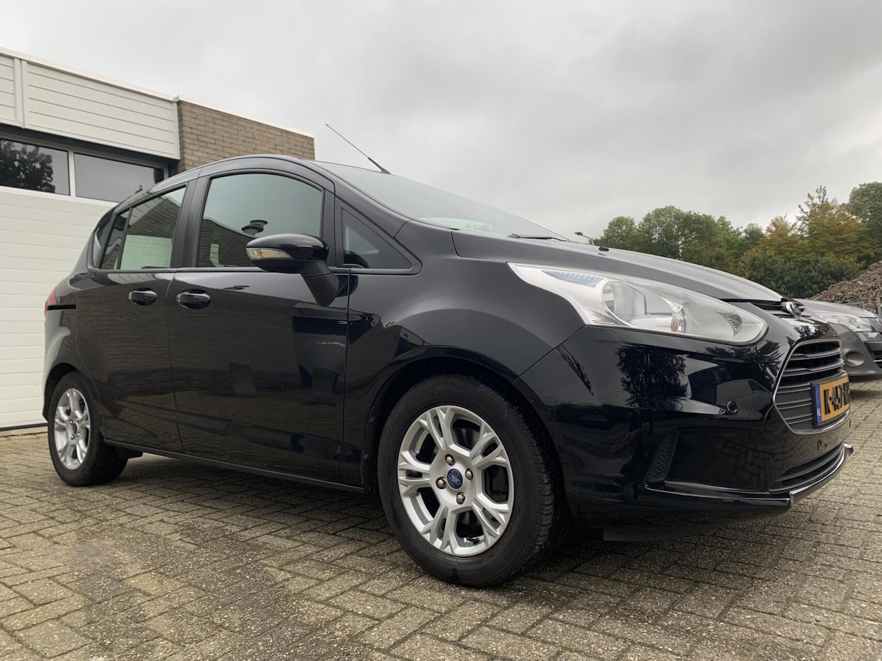 Ford B-Max - 1.0 EcoBoost Style Navi Airco Trekhaak Stoelverwarming Elektrische Pakket LM Velgen - AutoWereld.nl