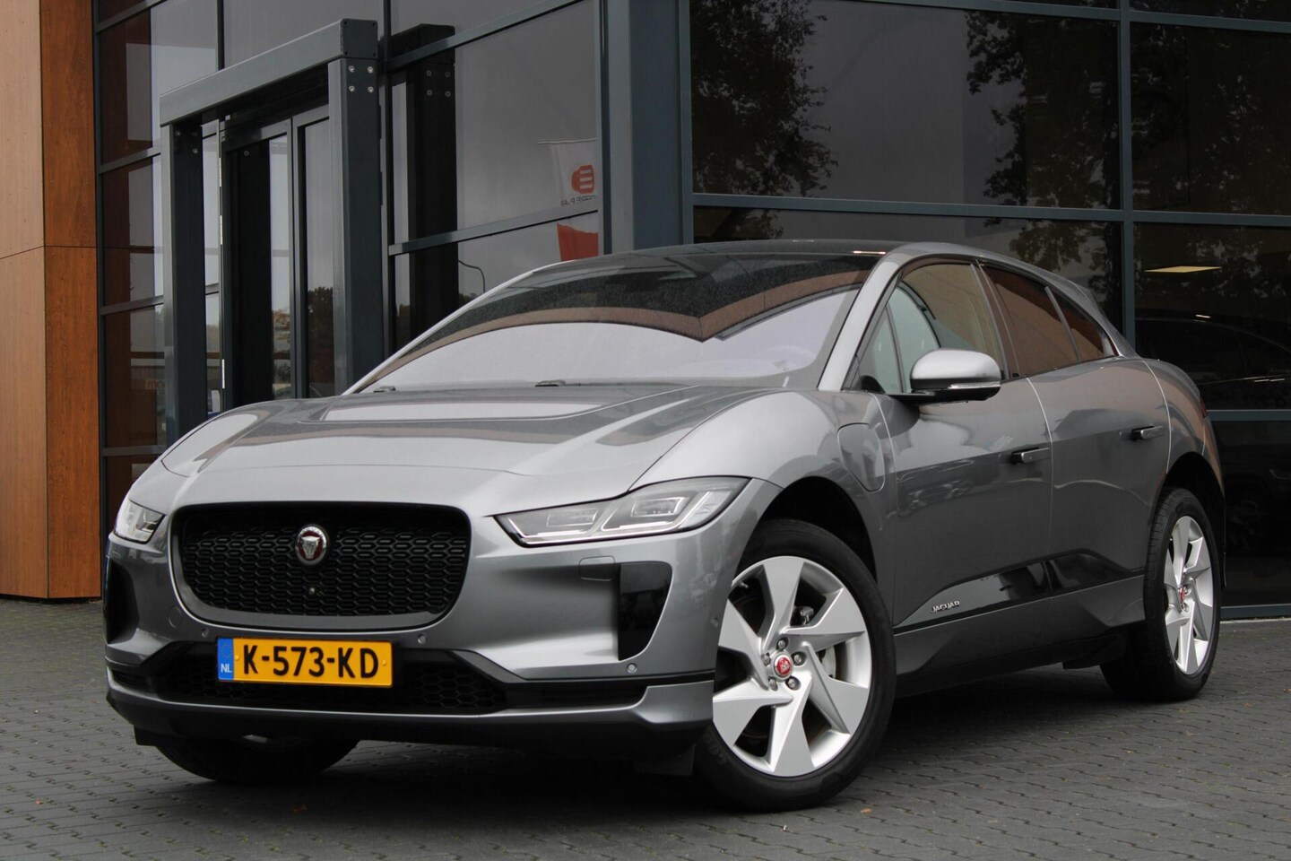 Jaguar I-PACE - EV320 S 90kWh 3-fase | Pano | Meridian | 360 Camera - AutoWereld.nl