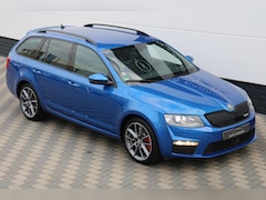 Skoda Octavia - 2.0 TSI RS 220PK DSG Carplay Leder Xenon