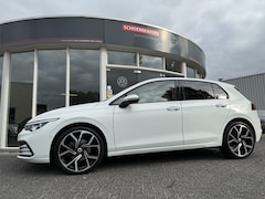 Volkswagen Golf - 1.0 eTSI Life Bns