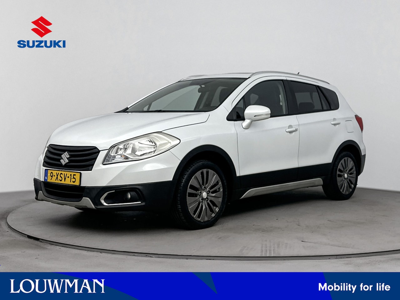 Suzuki SX4 S-Cross - 1.6 Exclusive | Navi | Stoelverwarming | Parkeersensoren | Lichtmetalen Velgen | Mistlampe - AutoWereld.nl