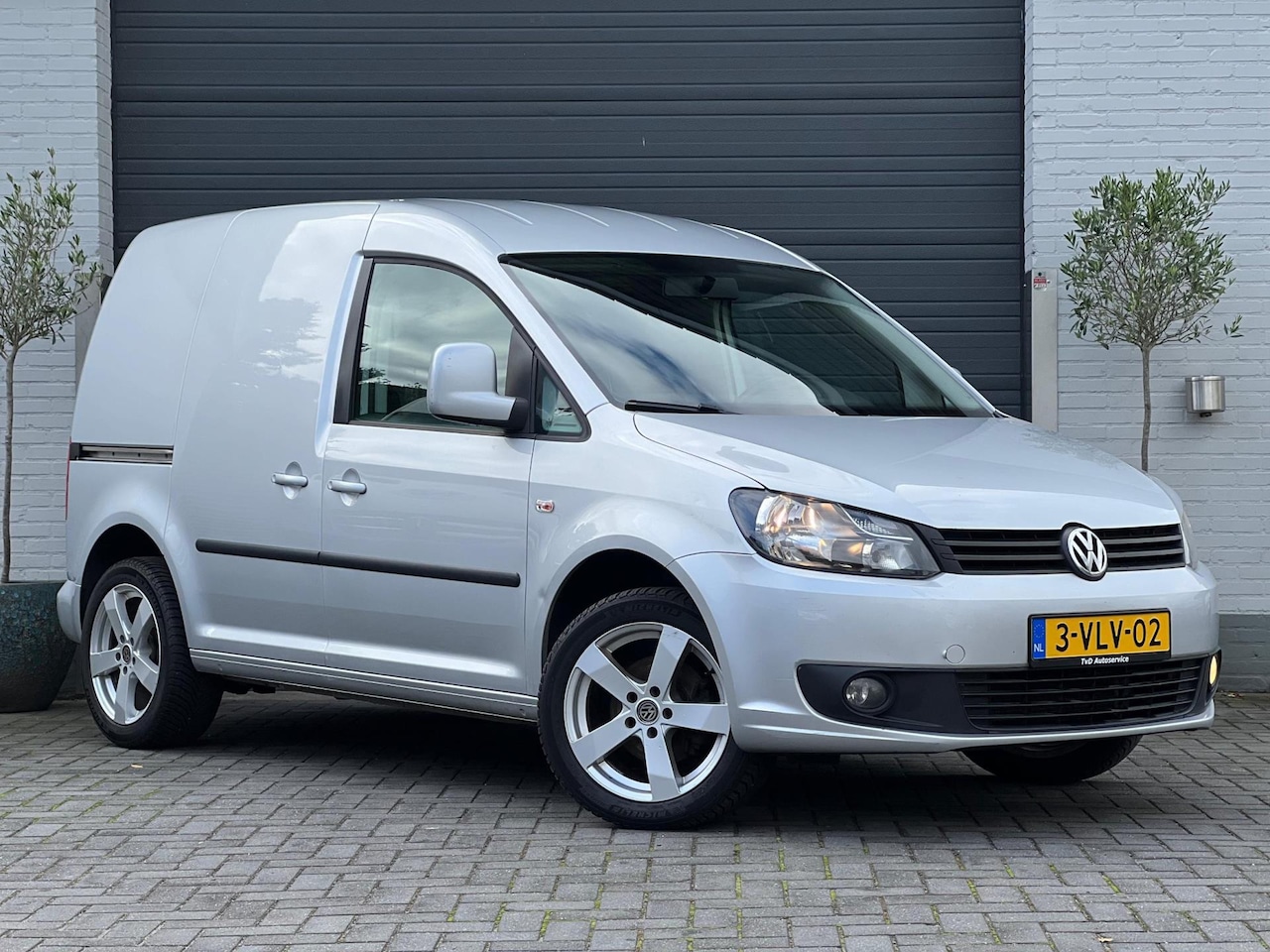 Volkswagen Caddy - 1.6 TDI | Airco | Cruise | Carplay | Nw. riem set & koppeling | - AutoWereld.nl