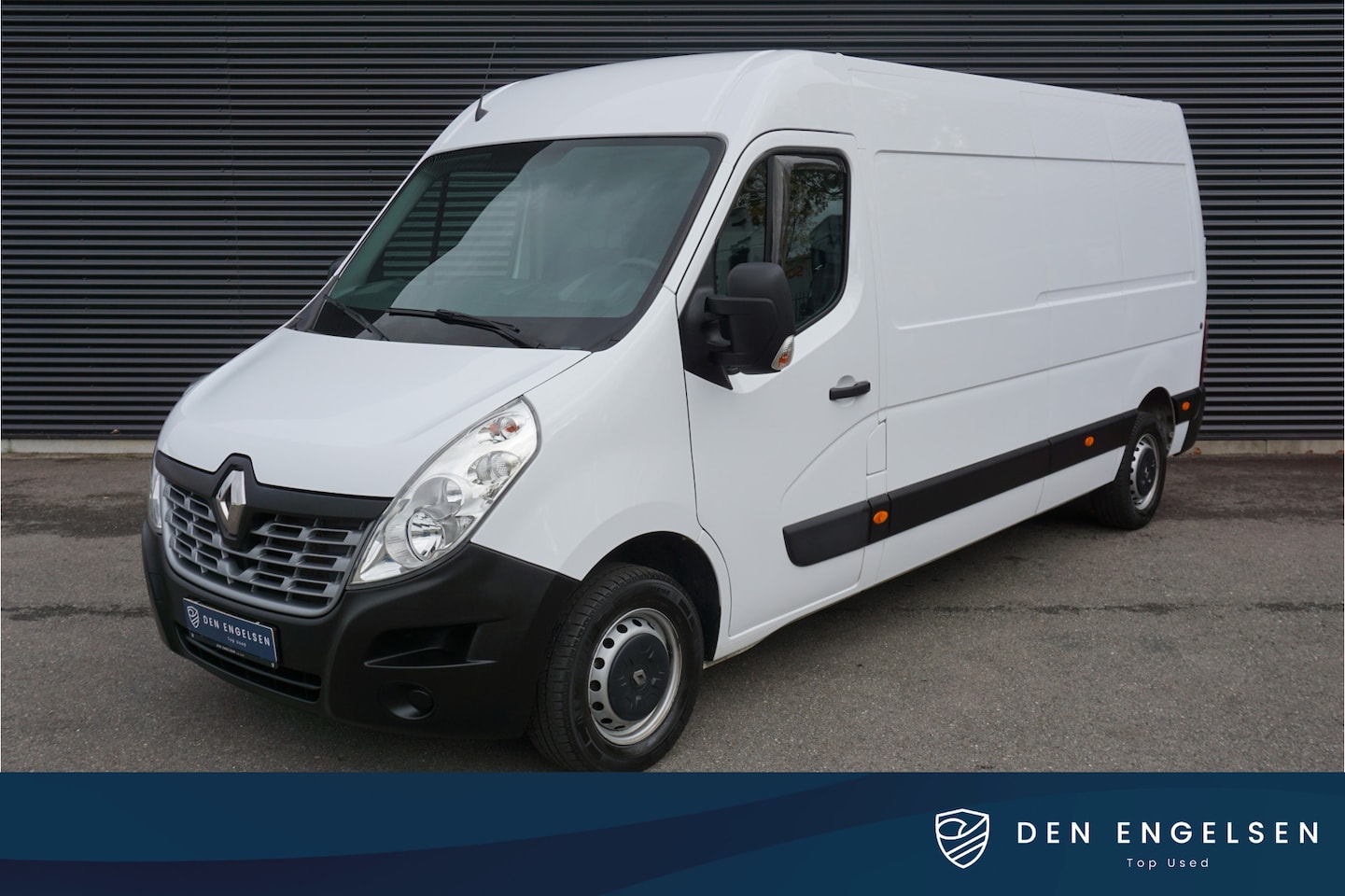 Renault Master - T35 | 2.3 dCi EURO 6 | L3H2 | Airco | Cruise Control | Camera | Trekhaak - AutoWereld.nl