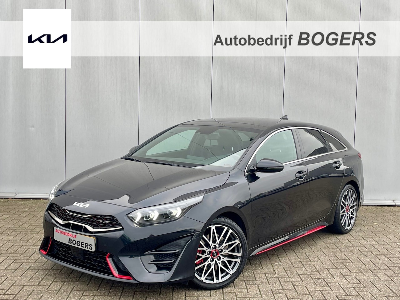 Kia Pro cee'd - 1.6 T-GDi GT 204 Pk Automaat Navigatie, Schuifdak, JBL, LED, 18"Lm, Climate Control, Stoel - AutoWereld.nl
