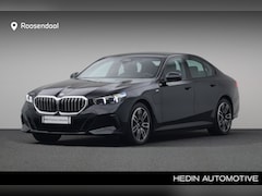 BMW 5-serie - 550e xDrive M-Sport | Stoelventilatie | Panoramadak | Headup | Stoelverwarming voor en ach