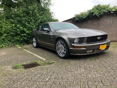 Ford Mustang - 4.6 V8 GT