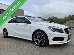 Mercedes-Benz A-klasse - 250 Sport Ambition AMG Panodak Leer Groot Navi Cruise Control Airco Elektrische pakket