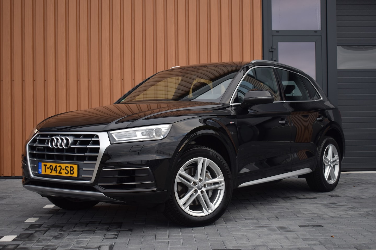 Audi Q5 - 40 TDI 190pk Quattro S-line | Trekhaak - AutoWereld.nl