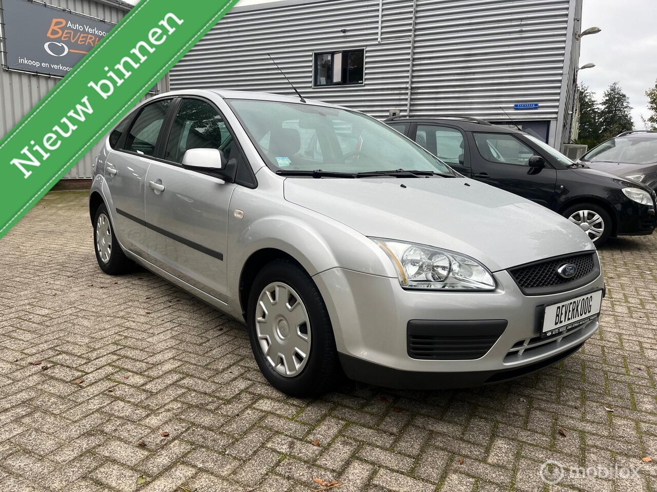 Ford Focus - 1.6-16V Silver Edition - AutoWereld.nl