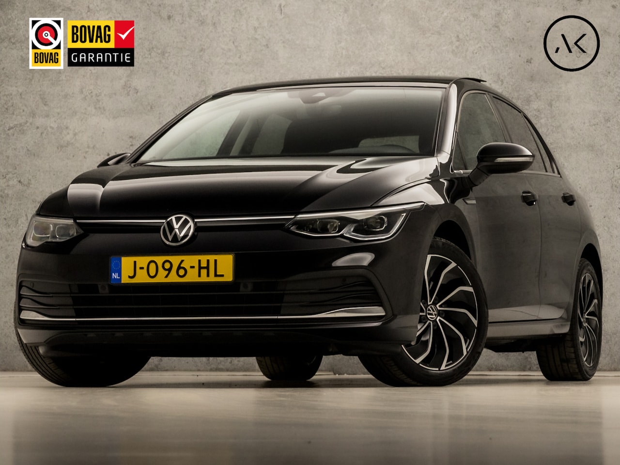 Volkswagen Golf - 1.5 TSI Sport (SCHUIFDAK, 4 CILINDER, APPLE CARPLAY, MEMORY SEATS, CAMERA, SFEERVERLICHTIN - AutoWereld.nl