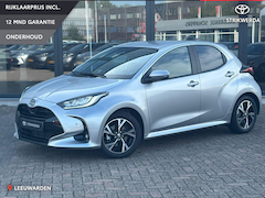 Toyota Yaris - 1.5 Hybrid 115 First Edition Dode hoek waarschuwing | parkeersensoren voor en achter