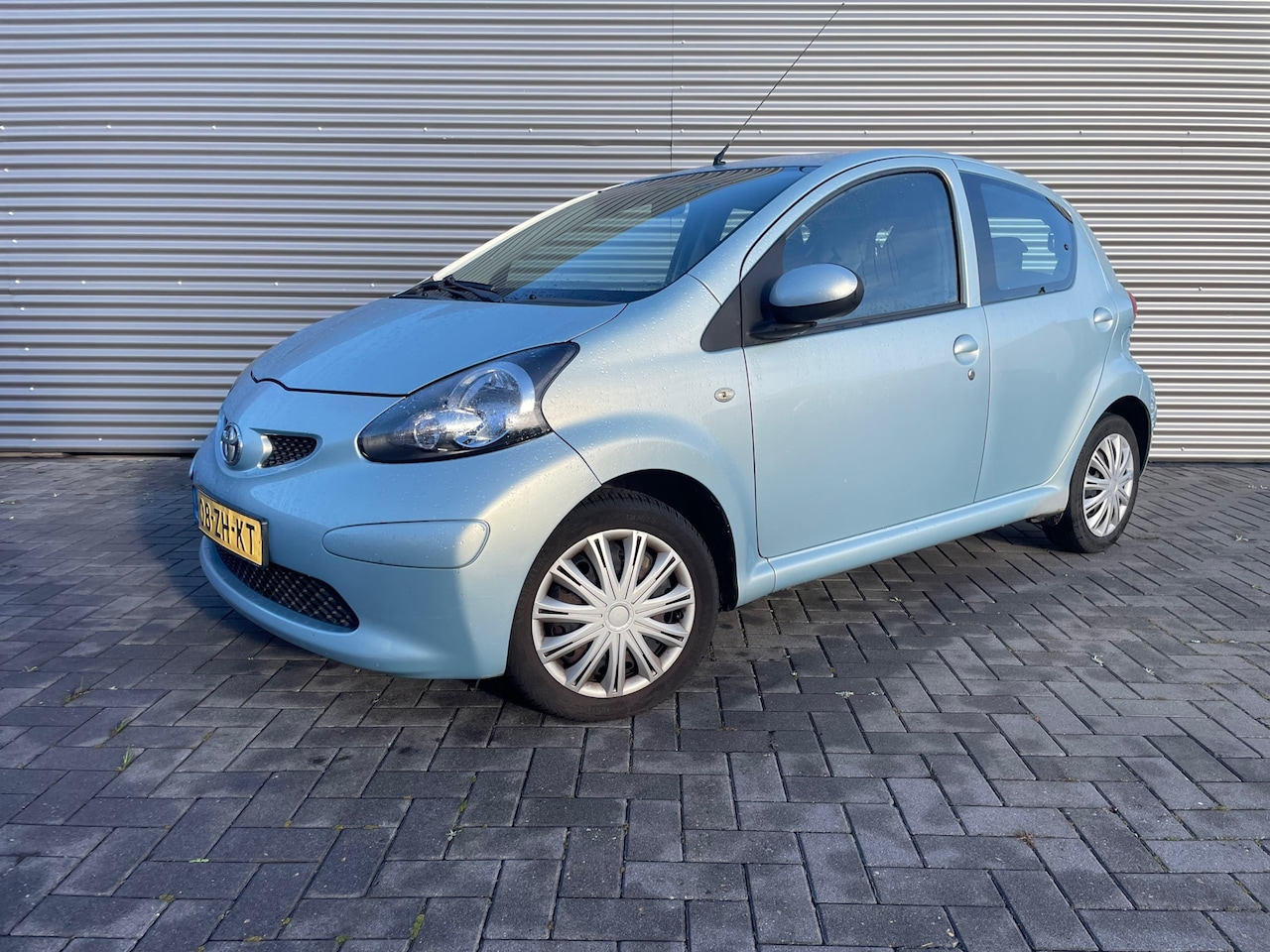 Toyota Aygo - 1.0-12V bouwjaar 2008 ( apk 8/2026 ) - AutoWereld.nl