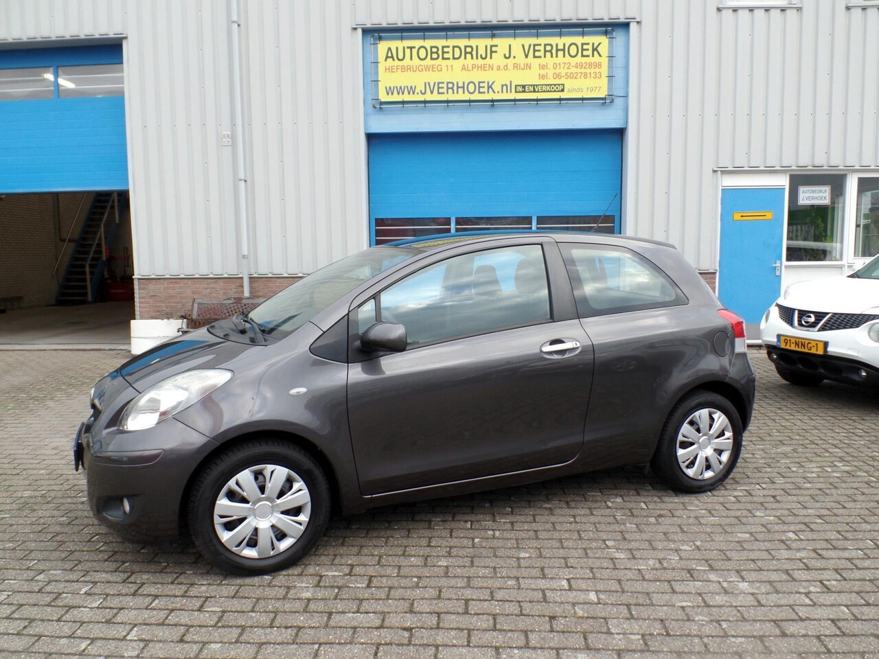 Toyota Yaris - 1.3 VVT-i Aspiration 1.3 VVTi Aspiration - AutoWereld.nl
