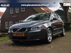Volvo V50 - 1.8 Edition I | Stoelverwarming | Trekhaak | Parkeersensoren | Historie aanwezig | Climate