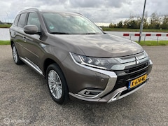 Mitsubishi Outlander - 2.4 PHEV Instyle Full opt. Trekhaak