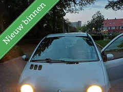 Renault Twingo - 1.2-16V Epicéa