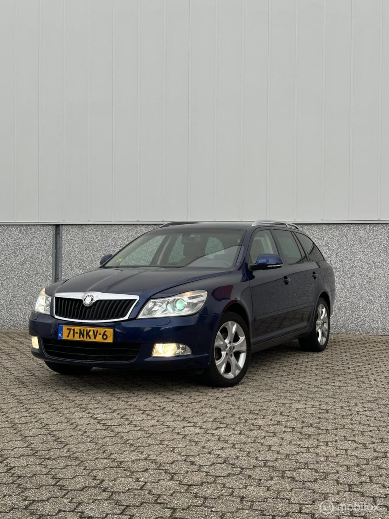 Skoda Octavia Combi - 1.4 TSI Elegance Business Line 1.4 TSI Elegance Business Line - AutoWereld.nl