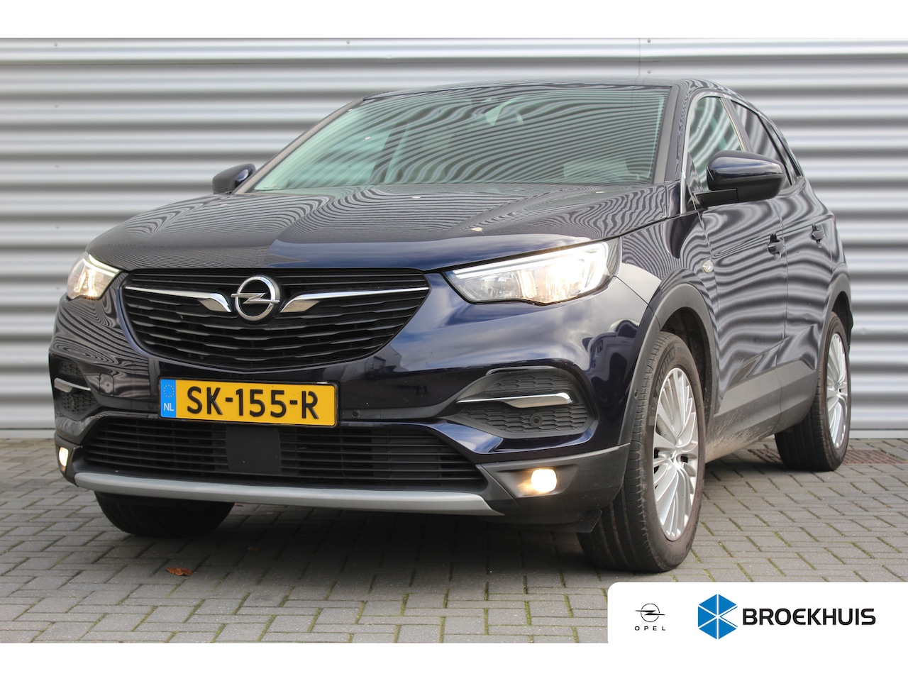 Opel Grandland X - 1.2 TURBO 130PK INNOVATION+ / NAVI / LEDER / CLIMA / LED / PDC / 18" LMV / TREKHAAK / KEYL - AutoWereld.nl