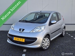 Peugeot 107 - 1.0-12V Sublime 96DKM 2e eigenaar