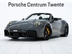 Porsche 911 Cabrio - Carrera 4 GTS