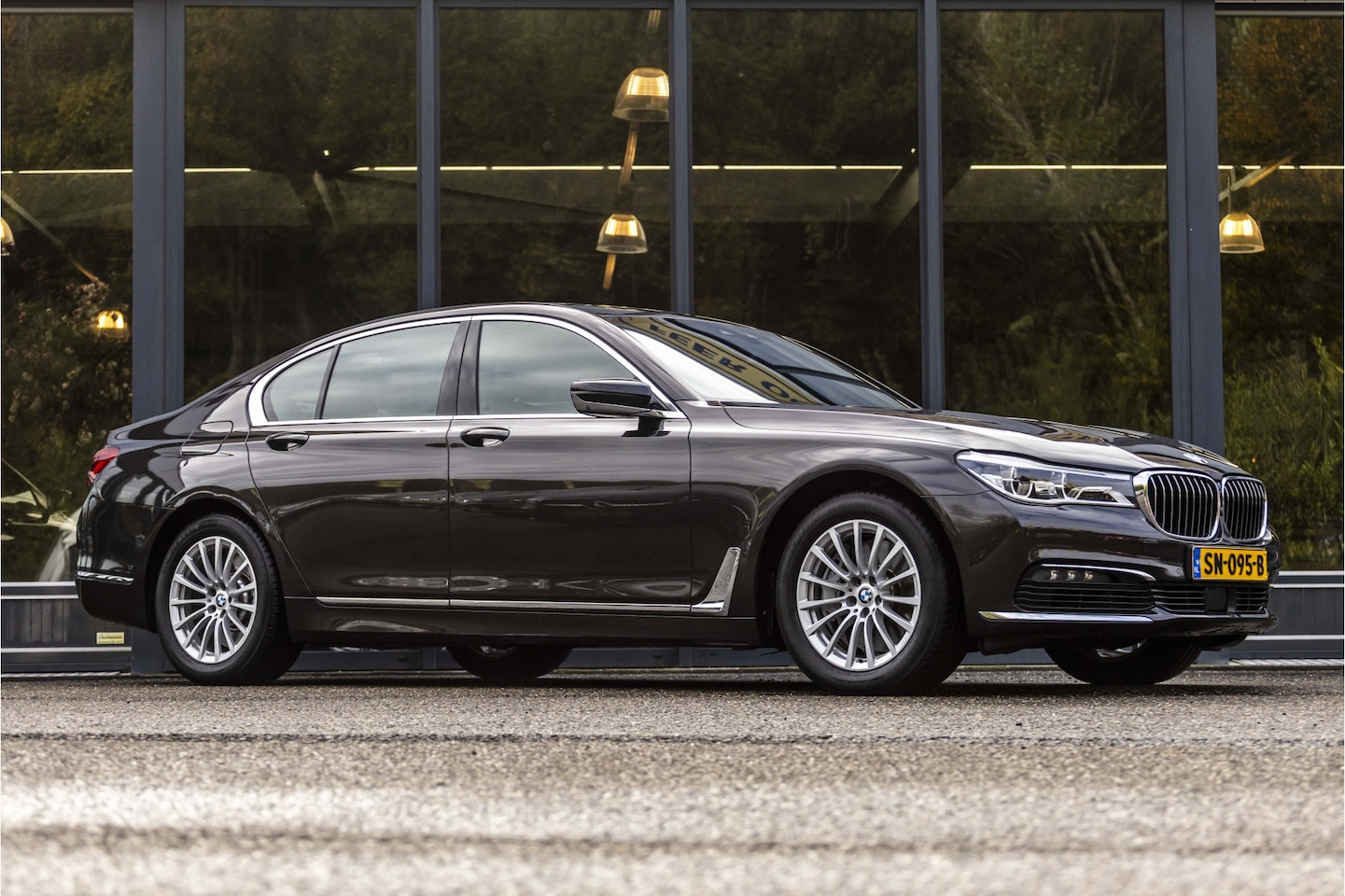 BMW 7-serie - 750i xDrive High Executive 750i xDrive High Executive - AutoWereld.nl