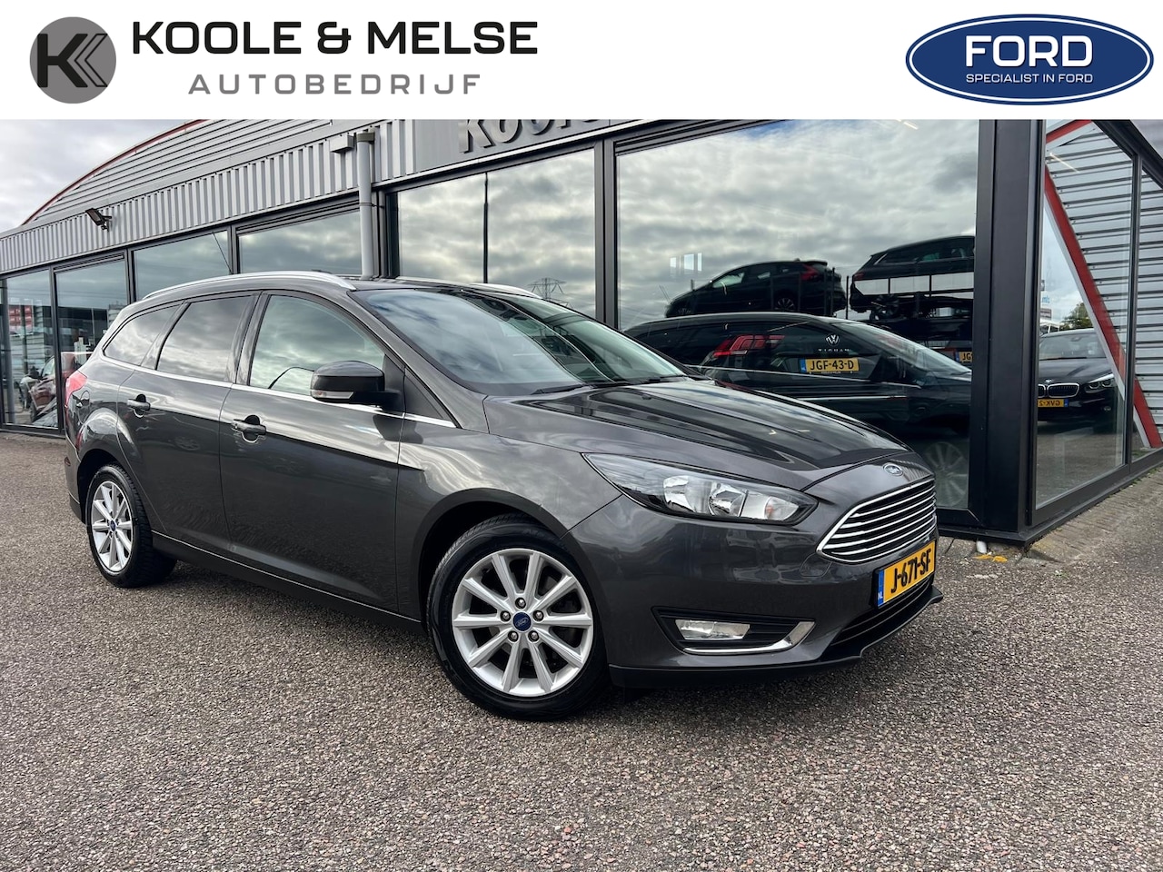 Ford Focus - 1.0 EcoBoost Titanium 1.0 EcoBoost 125pk Titanium , trekhaak , prijs incl nieuwe distributieriem - AutoWereld.nl