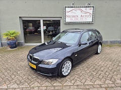 BMW 3-serie Touring - 320i Executive